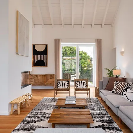 Sea'ya Thoughtful - Juso Villa *