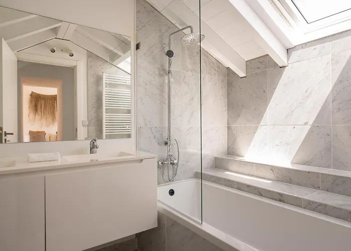 Sea'ya Thoughtful - Juso